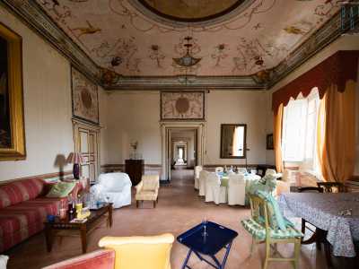 Il salone dell�ala est � invece dominato...